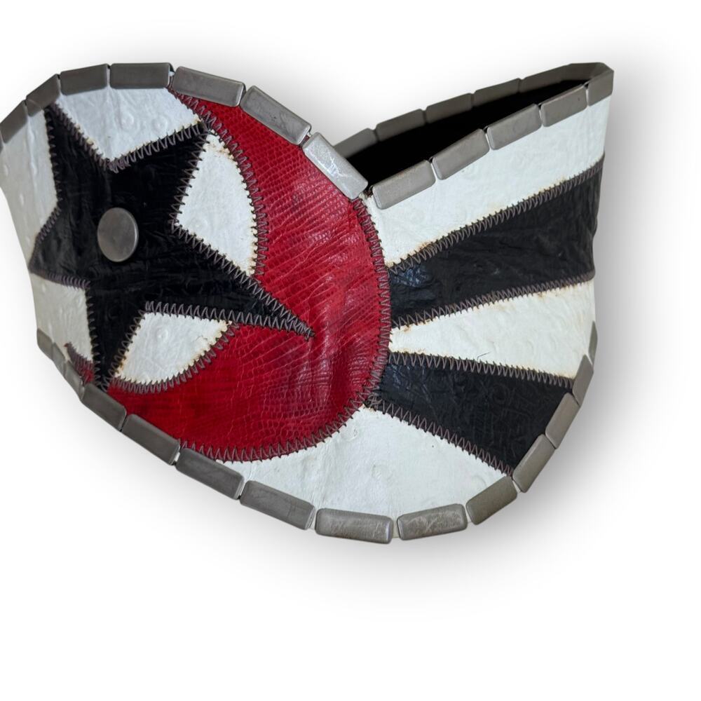 Anna Konya White Artisan Cinch Belt Star Patchwork Leather Chain Closure Vintage - Picture 5 of 16